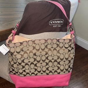 Nwt authentic coach tote bag 💖